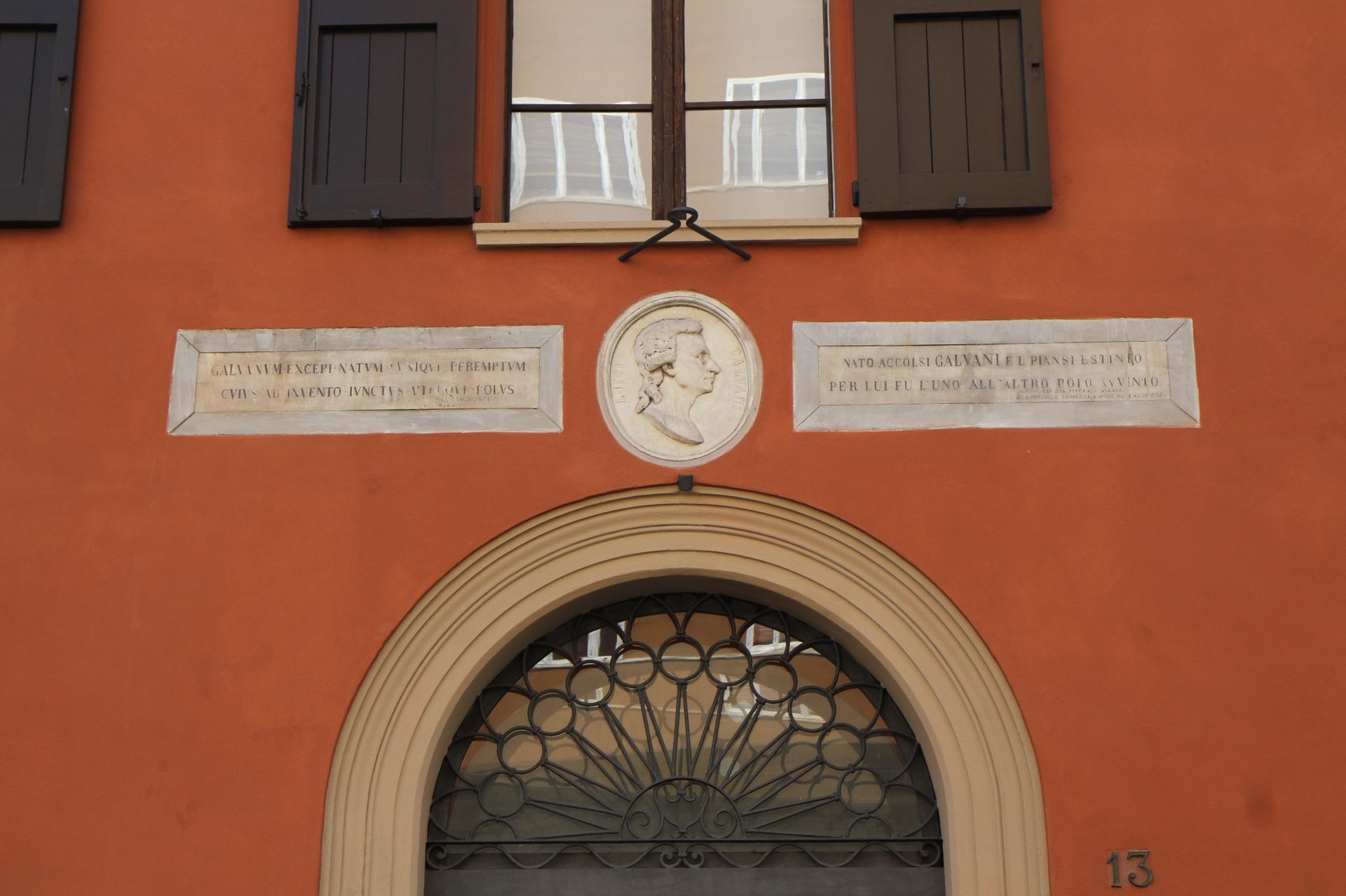 Luigi Galvani's home, Bologna - 03.JPG